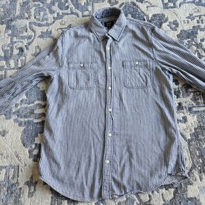 Lee Men's Blue and White Striped Button Down